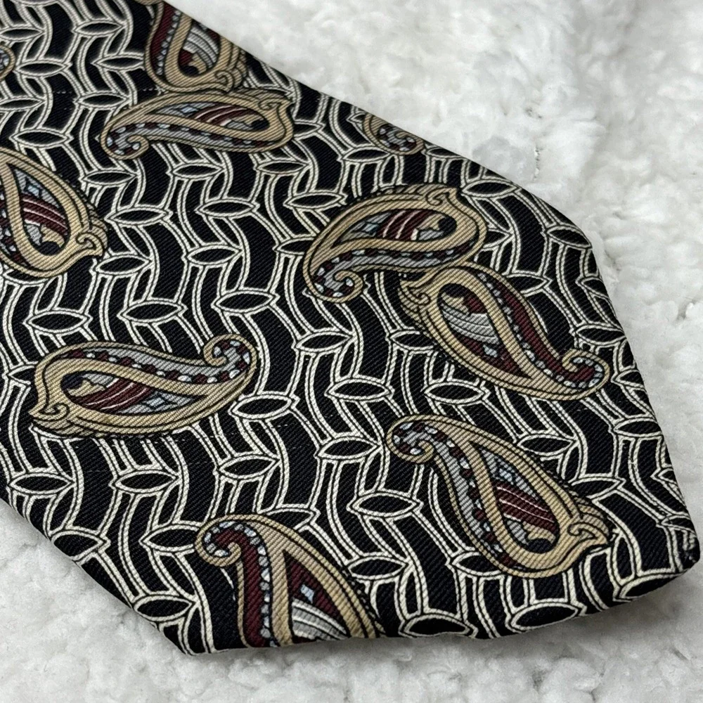 Vintage Salvatori Tie Paisley Harp Black Optical Illusion Hypnotic 3.75x59